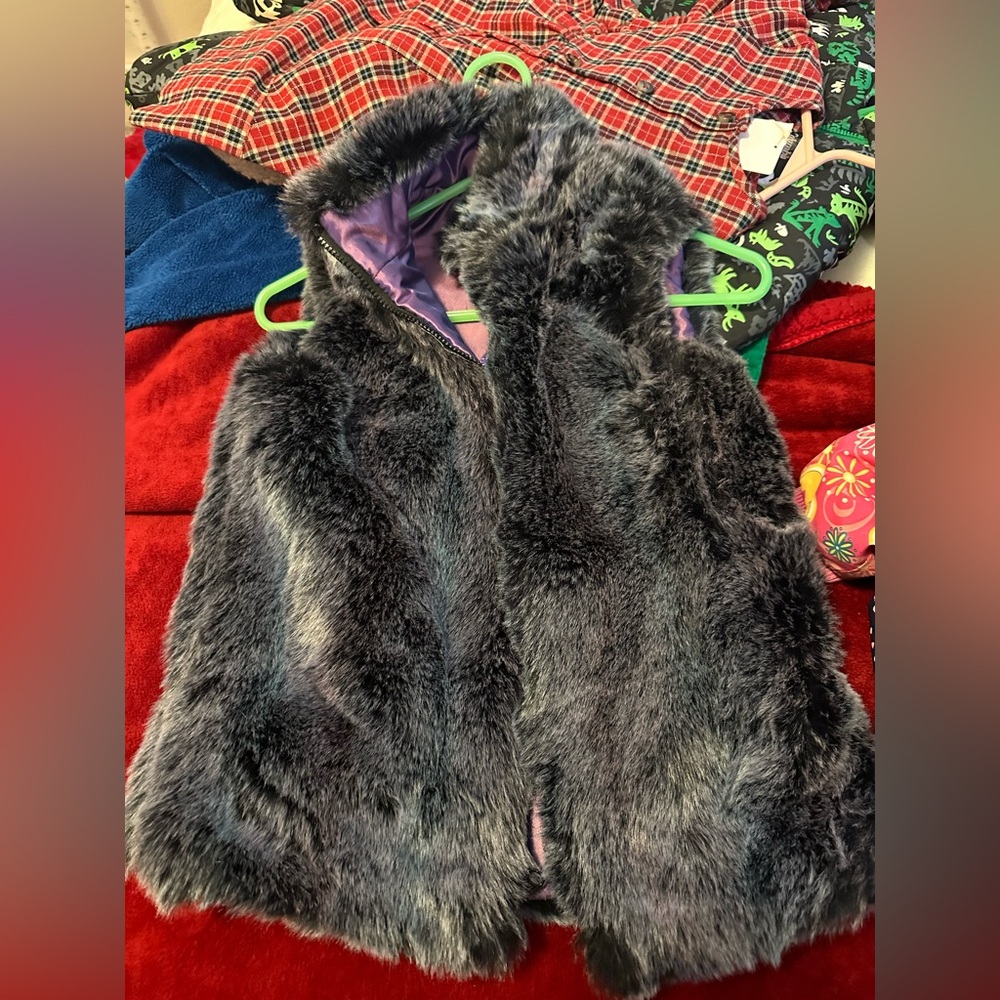 Kids Faux Fur Hooded Vest - Gray size 12 nwot